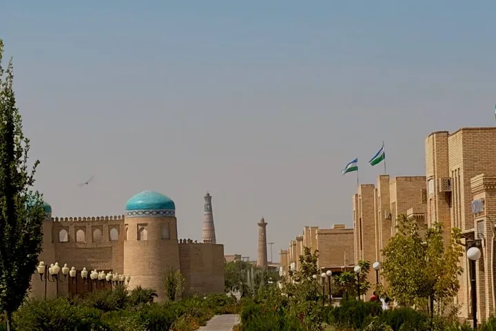 Classic Uzbekistan Group Tour